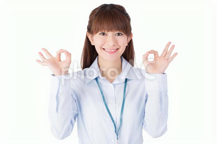 OKサインをするビジネスウーマン 女性,ok,ポーズの写真素材