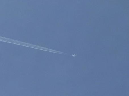飛行機雲 飛行機雲の写真