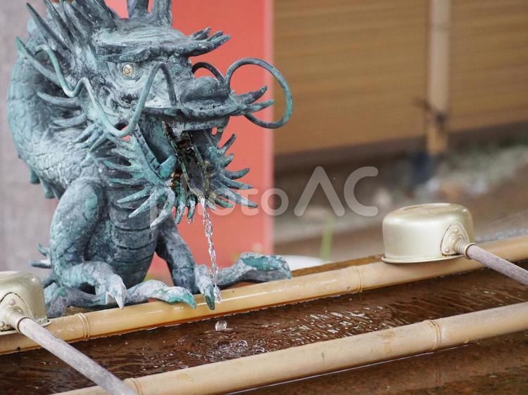 大阪府　安倍晴明神社の手水舎 安倍晴明,安倍晴明神社,手水舎の写真素材