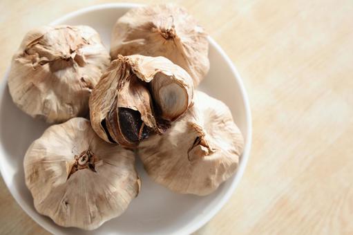 黒にんにく 黒にんにく,黒,食品の写真素材