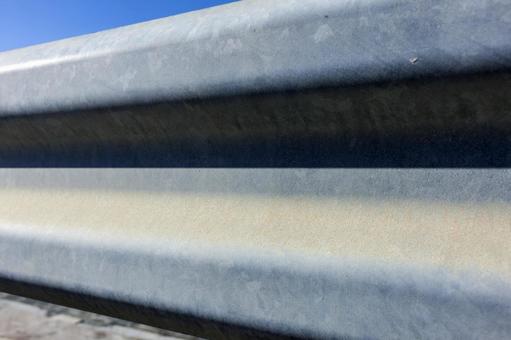 亜鉛メッキガードレール1 ガードレール,亜鉛メッキ,防錆の写真素材