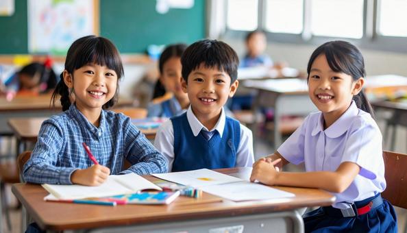 教育 英会話教室でレッスンを受ける子供 教育 英会話教室でレッスンを受ける子供の写真