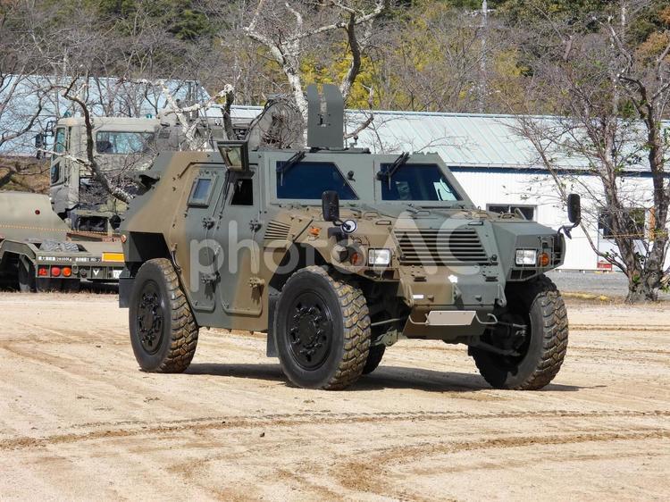 訓練に参加する陸上自衛隊の軽装甲機動車 陸上自衛隊,自衛隊,ミリタリーの写真素材