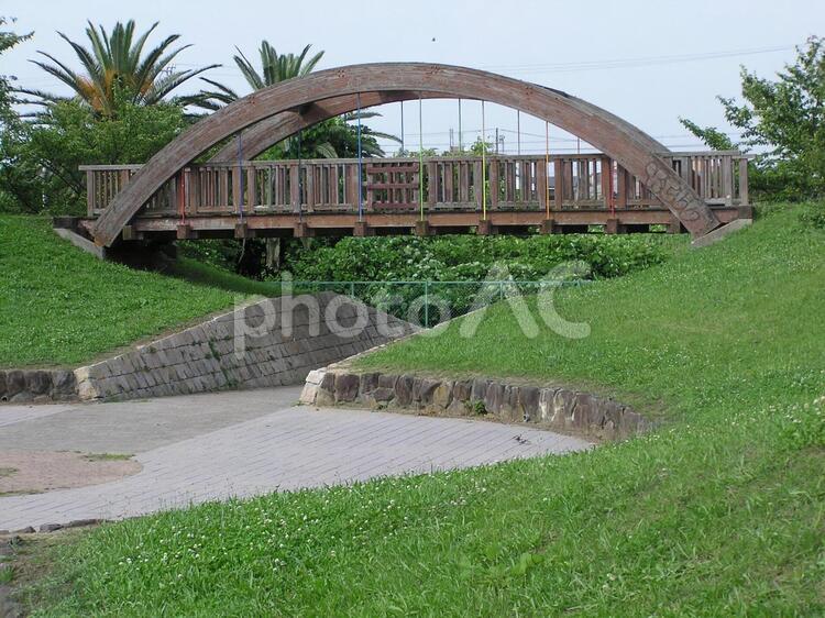 木製の架け橋１ 橋,木製橋,自然の写真素材