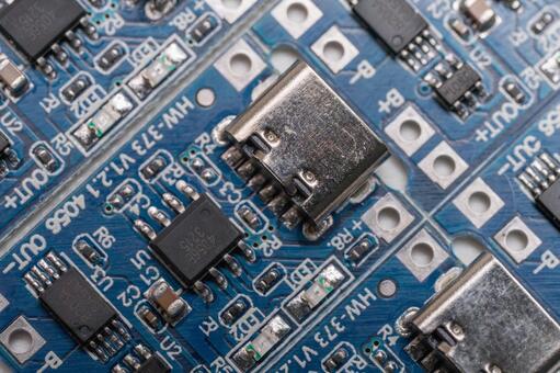 電子基板と表面実装部品のクローズアップ 基板,電子部品,回路の写真素材