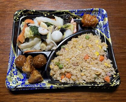 R7.12.03　八宝菜弁当の夕食 夕食,八宝菜弁当,八宝菜の写真素材