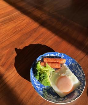 目玉焼き 目玉焼き,朝食,卵の写真素材