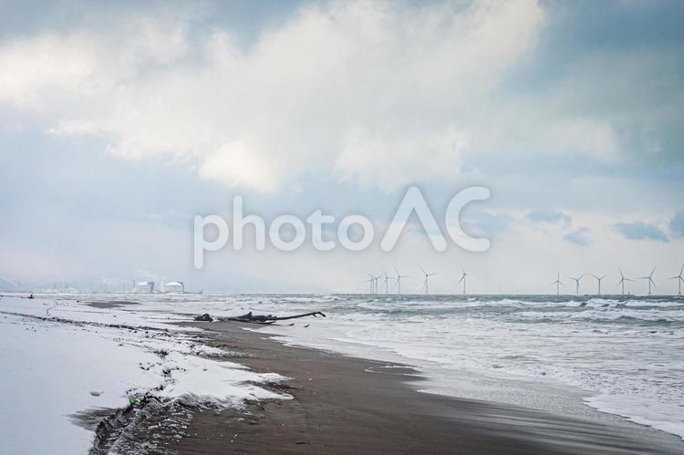 石狩の冬の海岸 空海,冬,雪の写真素材