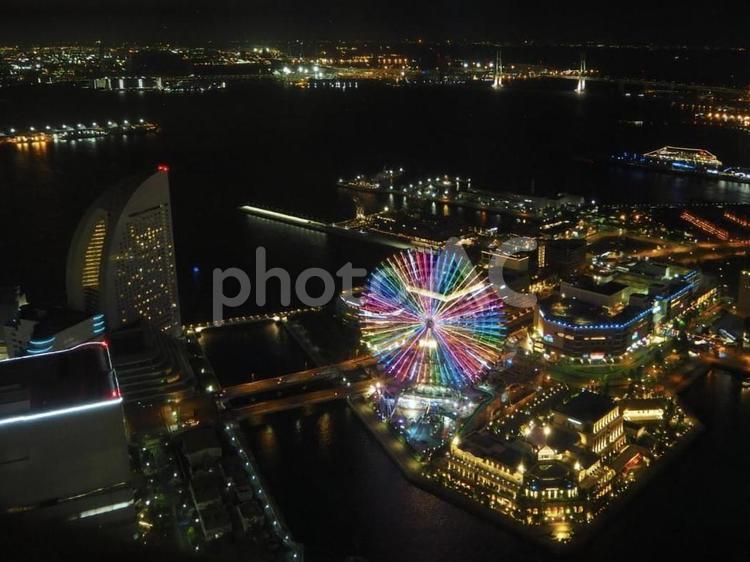 みなとみらい夜景 みなとみらい,夜景,コスモワールドの写真素材
