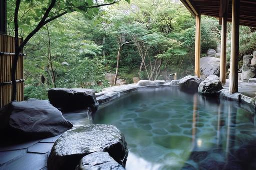 日本の露天風呂 日本の露天風呂の写真