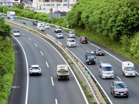 北中城村安谷屋の沖縄自動車道4 北中城村安谷屋の沖縄自動車道4 沖縄自動車道,沖縄道,高速道路の写真素材