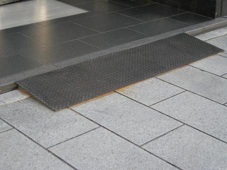 段差を解消する金属のスローププレート 段差,解消,金属の写真素材