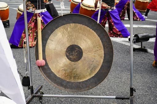 銅鑼1 ドラ,鐘,楽器の写真素材