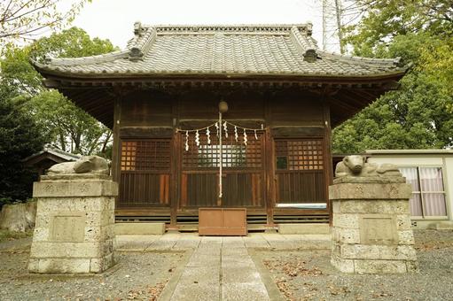 東松山市R407沿いにある菅原神社 神社仏閣,神社,菅原道真の写真素材