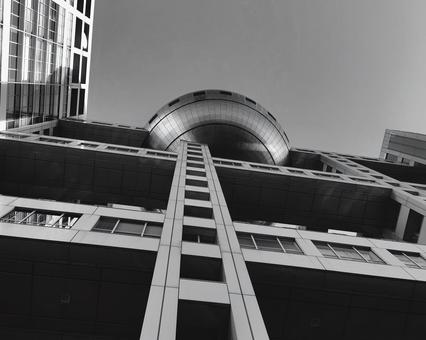 モノクロのフジテレビ モノクロのフジテレビ フジテレビ,球体,お台場の写真素材