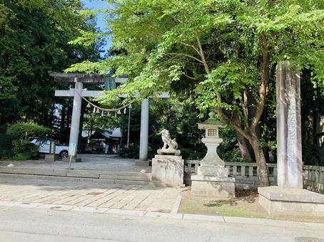 駒形神社 鳥居 石柱 駒形神社 鳥居 石柱の写真