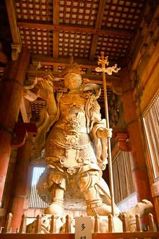 東大寺大仏殿 多聞天像立像, 東大寺,大仏殿,多聞天像の写真素材