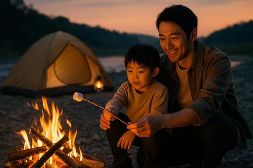 親子キャンプ焚火体験 夕暮れマシュマロ 親子キャンプ焚火体験 夕暮れマシュマロの写真