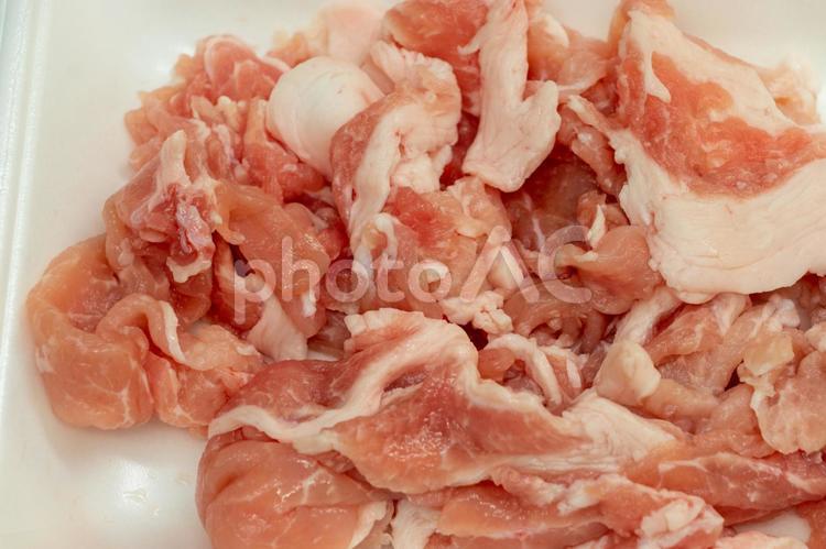 細切れの豚肉 豚肉,細切れ,トレイの写真素材