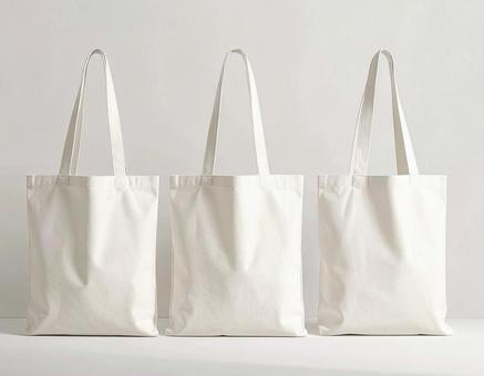 トートバッグ 布バッグ 白バッグの写真