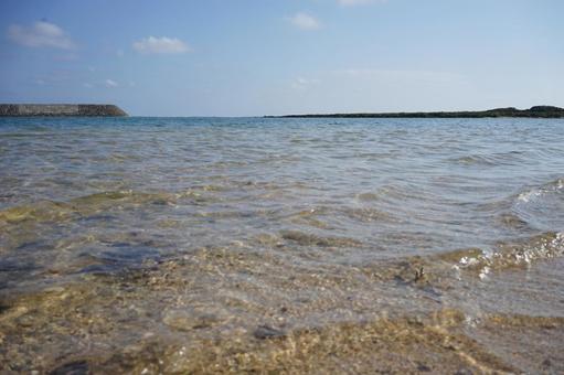 与那国島の透明な海 与那国島の透明な海 海,沖縄,与那国島の写真素材