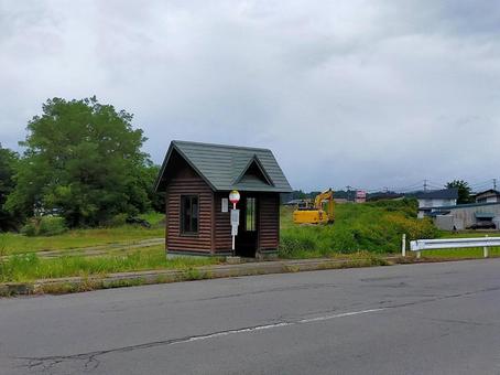 2025年8月の里山15 バス停,バス乗り場,バス待合所の写真素材