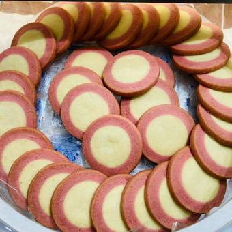 いちごとバニラのクッキー クッキー,焼菓子,スイーツの写真素材