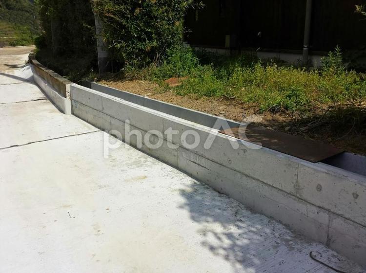 整備されたコンクリート水路 用水路,水路,コンクリートの写真素材