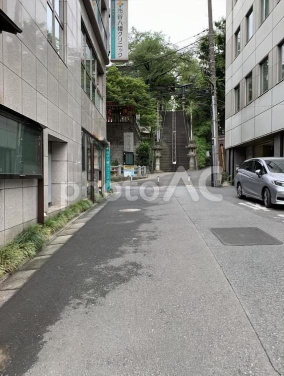新宿区市谷八幡町の街並み 東京都,東京,都内の写真素材