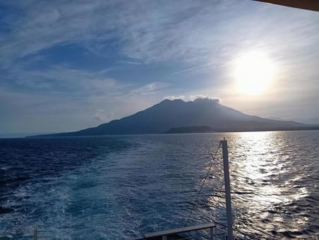 朝日と桜島 桜島,朝日,火山の写真素材