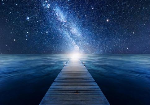 星降る夜に伸びる幻想の桟橋 星降る夜に伸びる幻想の桟橋の写真