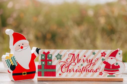 クリスマスプレゼント配達します クリスマス,クリスマスイブ,サンタクロースの写真素材