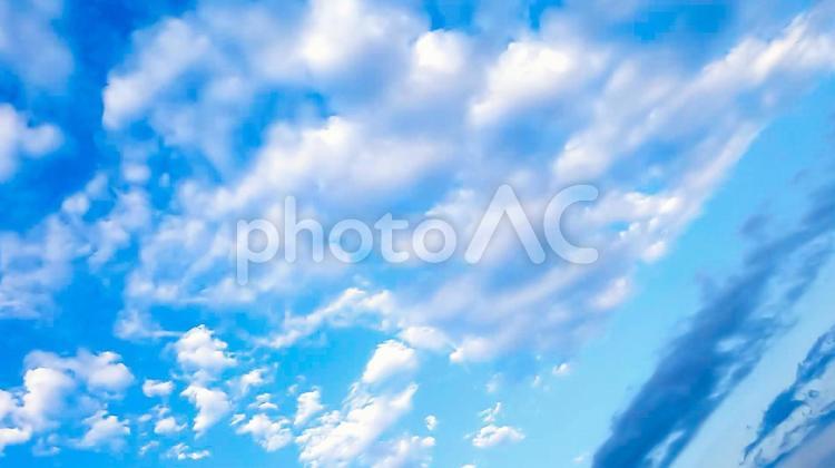 美しい空　横画像 青空,空,夏空の写真素材