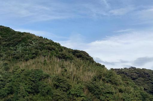 島根県-弁天波止場からの風景 島根県-弁天波止場からの風景 弁天波止場,山,風景の写真素材