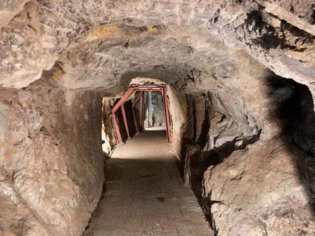 石見銀山・龍源寺間歩 龍源寺間歩,間歩,史跡の写真素材