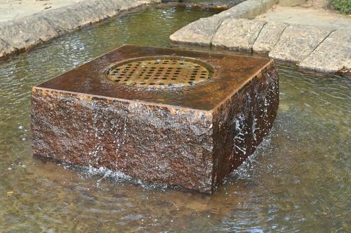 小さな噴水 小さな噴水 噴水,水,風景の写真素材