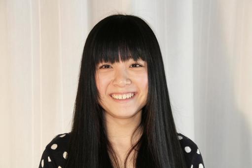 笑顔の女性 he01 笑顔の女性 he01の写真
