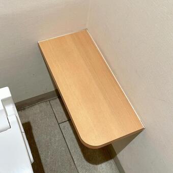 荷物置き_001_S0108 荷物置き場,トイレ,リフォームの写真素材