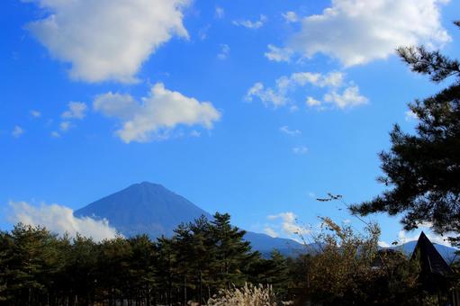 秋の富士山 秋の富士山の写真