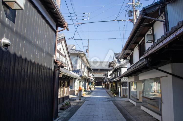 ながはま御坊表参道 長浜別院大通寺 ながはま御坊表参道,長浜別院大通寺,参道の写真素材