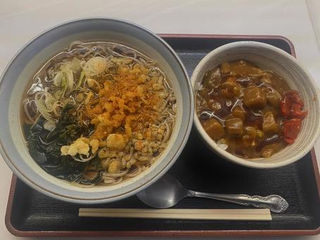 そば カレー丼 そば カレー丼の写真