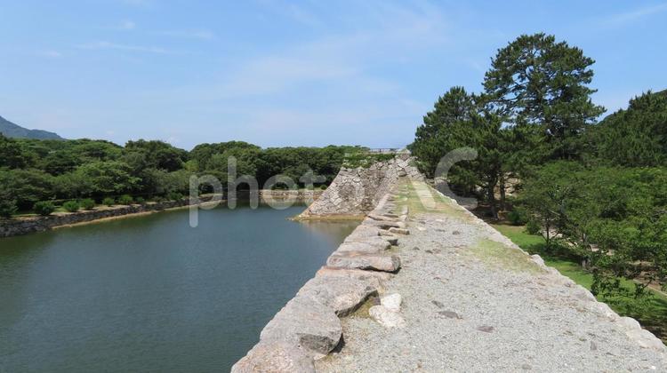 萩城　天守台と内堀 萩城,指月城,梯郭式の写真素材