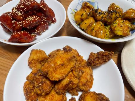 自宅で作った韓国唐揚げ 自宅で作った韓国唐揚げ 韓国チキン,韓国居酒屋,ヤンニョムチキンの写真素材