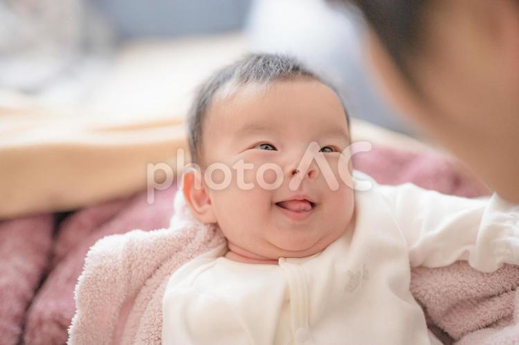 可愛い赤ちゃん(その３) 赤ちゃん,家族,日本人の写真素材