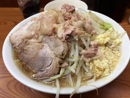 二郎系ラーメン 二郎系ラーメン,二郎系インスパイア,二郎系の写真素材