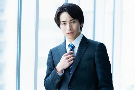 若いビジネスマンのポートレート ビジネスマン,男性,若いの写真素材