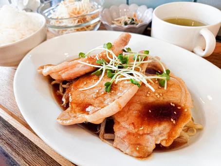 おいしい豚生姜焼き おいしい豚生姜焼き 生姜焼き,お肉,豚肉の写真素材