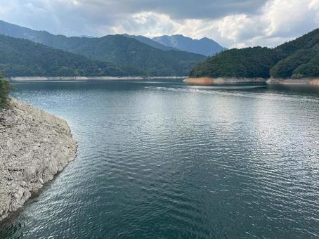 早明浦湖の写真