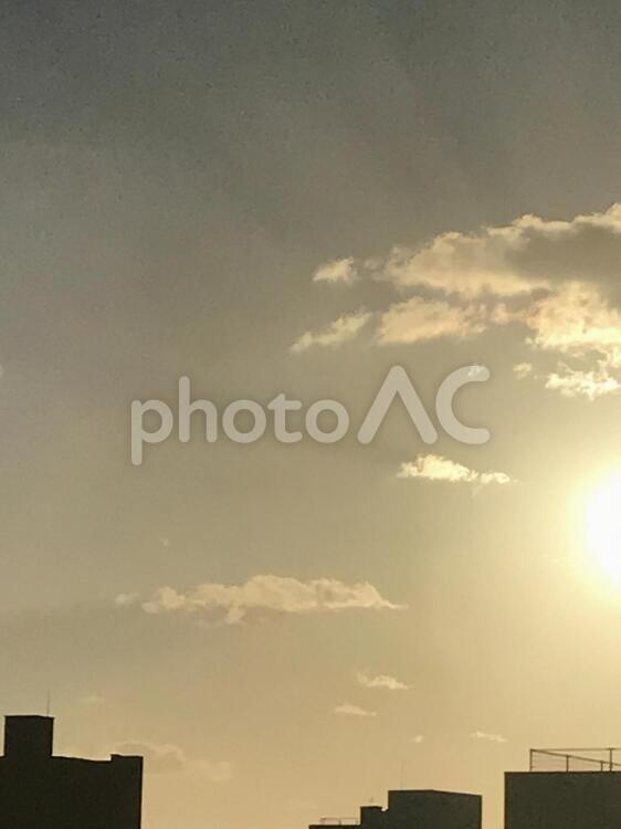 夕暮れ前の風景 日暮れ,何人もありません,空の写真素材