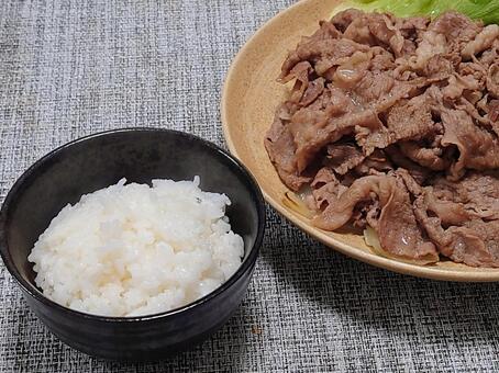 白ごはんと焼き肉　② ごはん,お米,焼き肉の写真素材